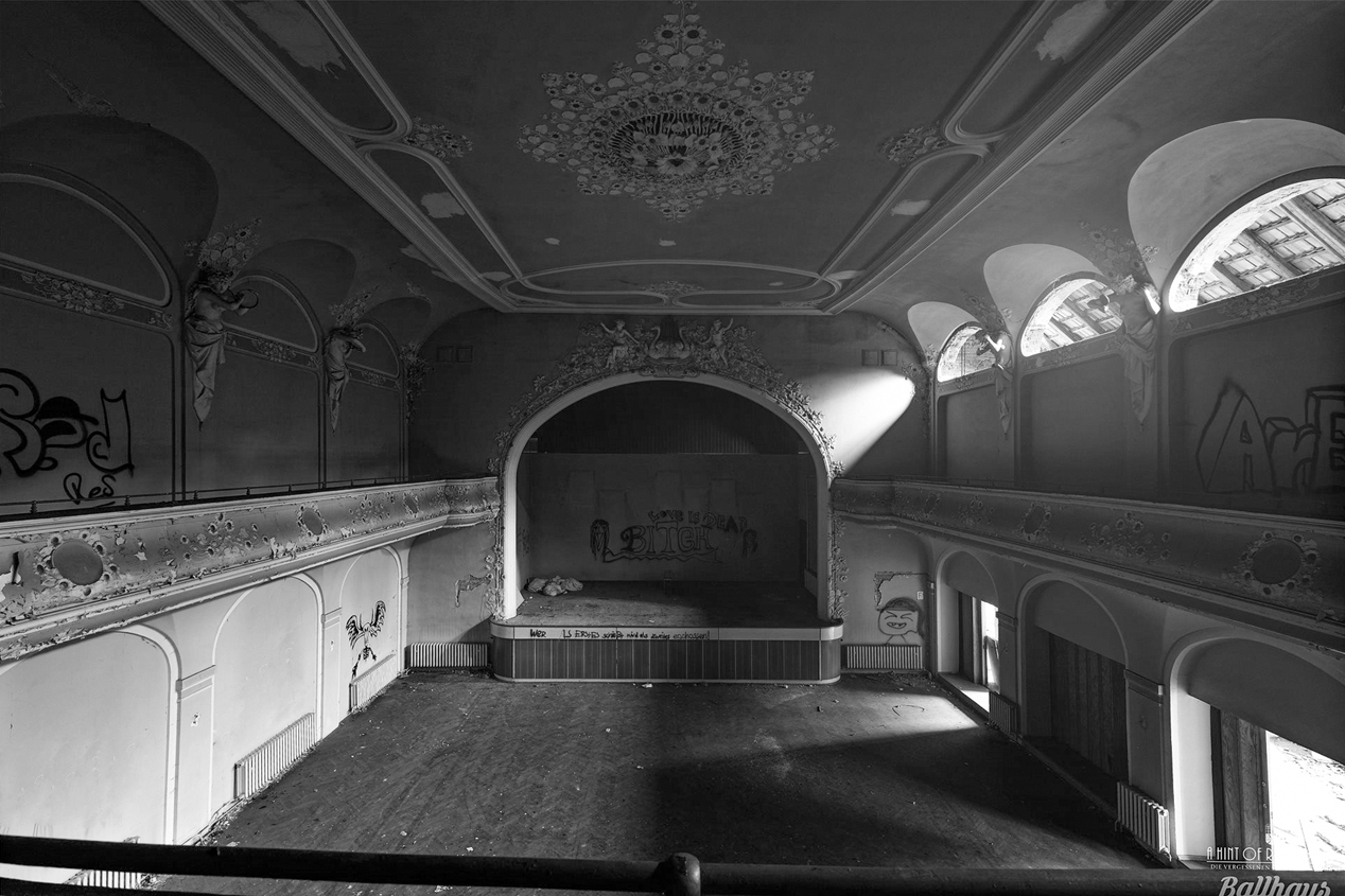 Ballhaus 1900